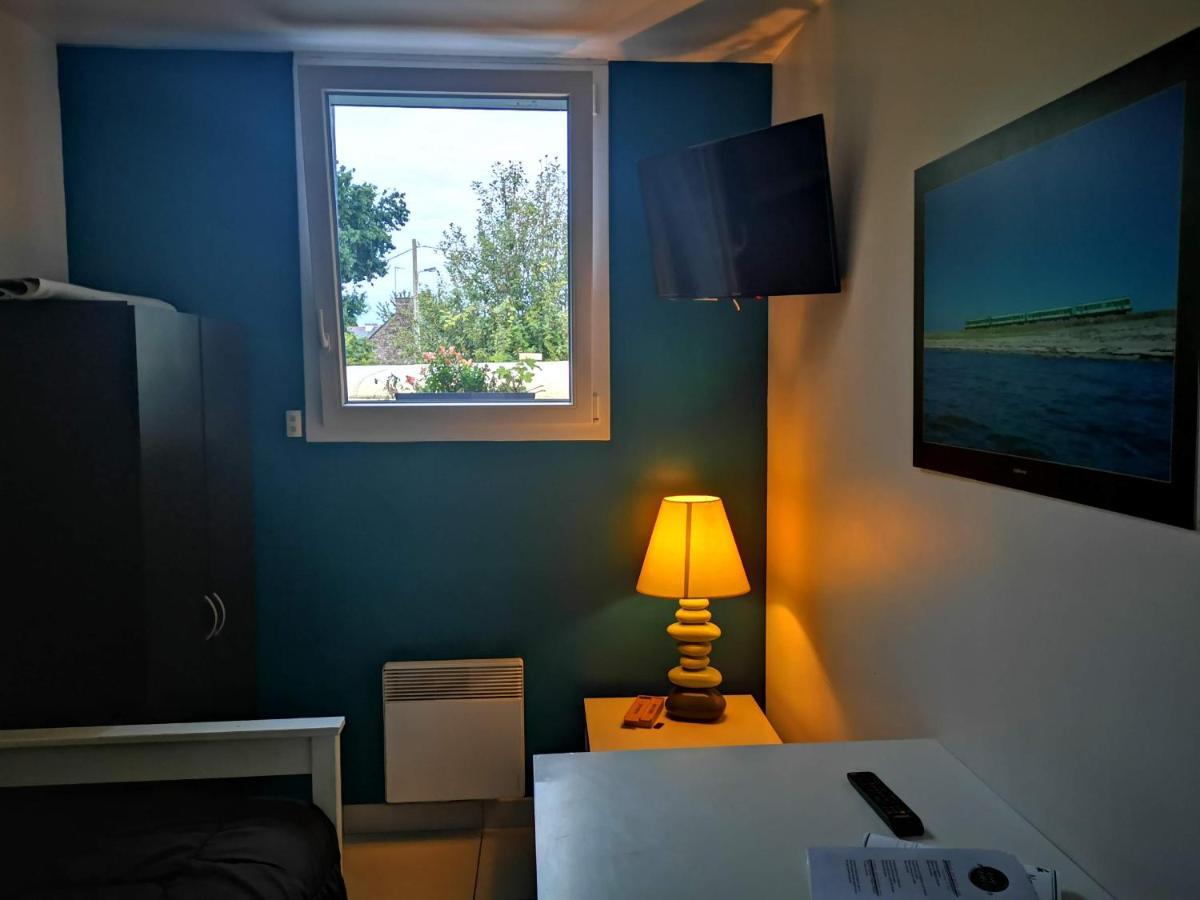 Appartements De L'Auberge Du Chemin De Fer ลาเนสแตร์ ภายนอก รูปภาพ