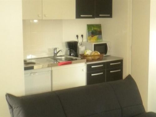 Appartements De L'Auberge Du Chemin De Fer ลาเนสแตร์ ภายนอก รูปภาพ