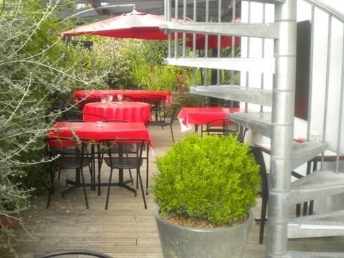Appartements De L'Auberge Du Chemin De Fer ลาเนสแตร์ ภายนอก รูปภาพ